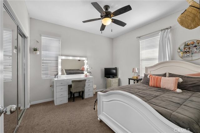 28821 Panorama Court, Valencia, CA 91354