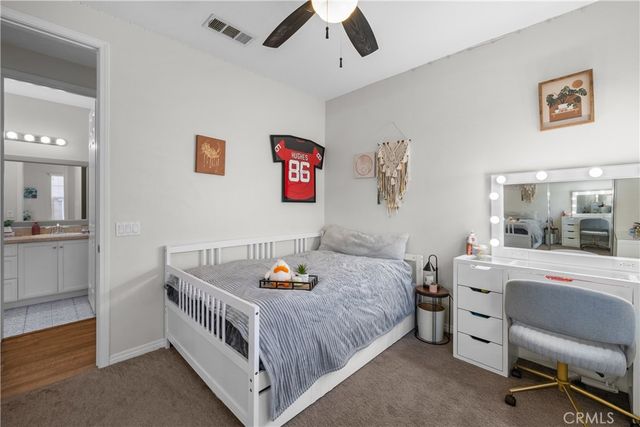 28821 Panorama Court, Valencia, CA 91354