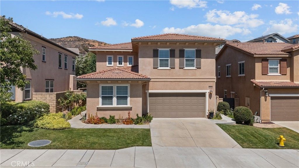 28821 Panorama Court, Valencia, CA 91354