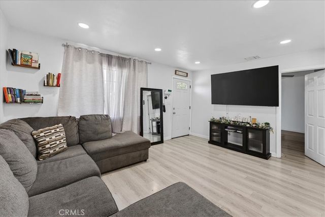 3446 Mayland, Baldwin Park, CA 91706