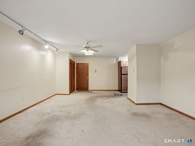 115 Short Beach Road 201, Stratford, CT 06615