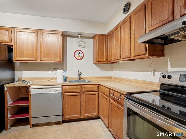 115 Short Beach Road 201, Stratford, CT 06615