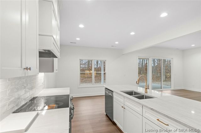 2873 N Borcherding Road, Madison, IN 47250