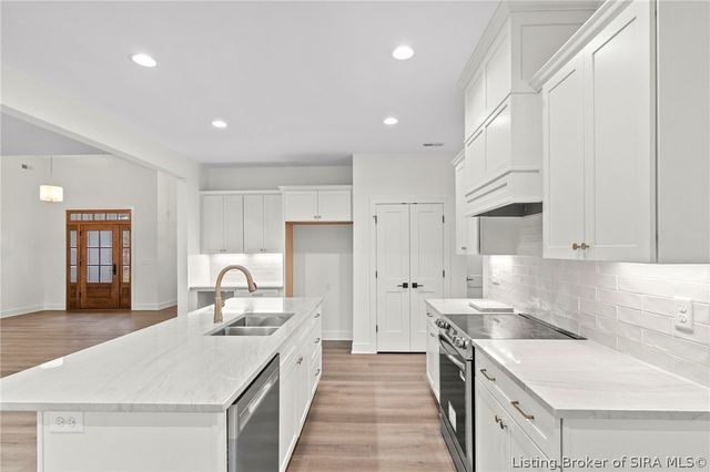 2873 N Borcherding Road, Madison, IN 47250