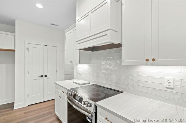 2873 N Borcherding Road, Madison, IN 47250