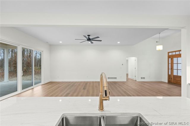 2873 N Borcherding Road, Madison, IN 47250