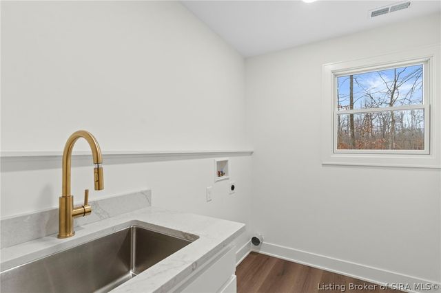 2873 N Borcherding Road, Madison, IN 47250