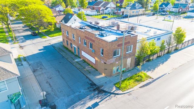 18648 W Warren Avenue, Detroit, MI 48228