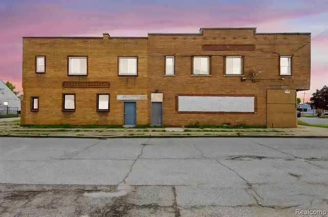 18648 W Warren Avenue, Detroit, MI 48228