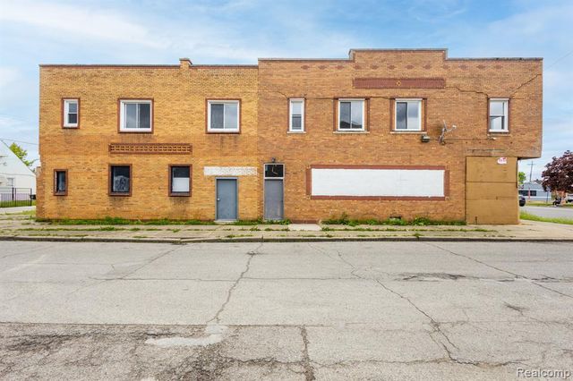 18648 W Warren Avenue, Detroit, MI 48228