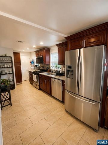 1780 4th Street, Piscataway, NJ 08854