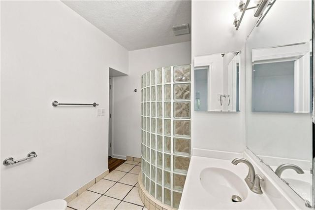 3347 Cove Overlook Drive, Gainesville, GA 30501