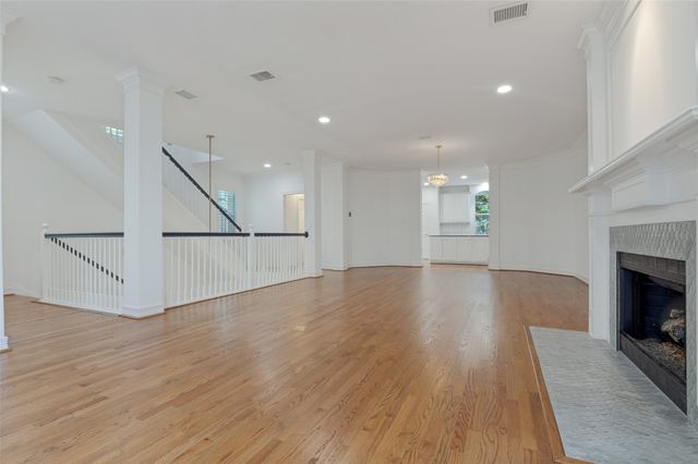 2205 Boll Street A, Dallas, TX 75204
