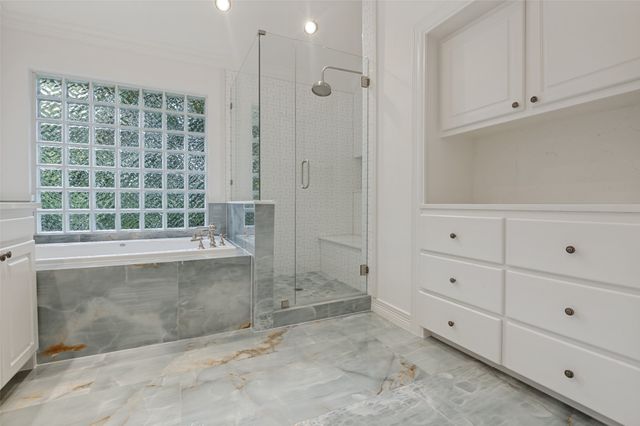 2205 Boll Street A, Dallas, TX 75204