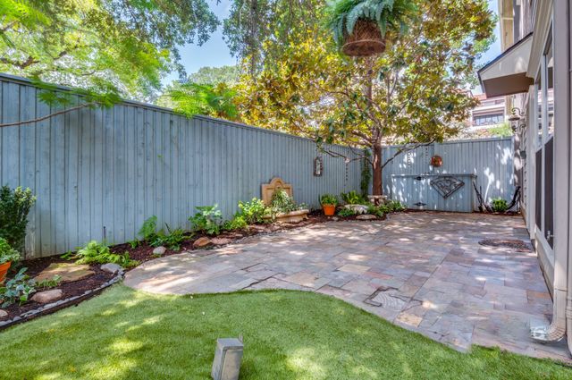 2205 Boll Street A, Dallas, TX 75204