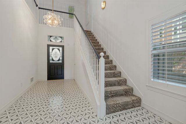 2205 Boll Street A, Dallas, TX 75204