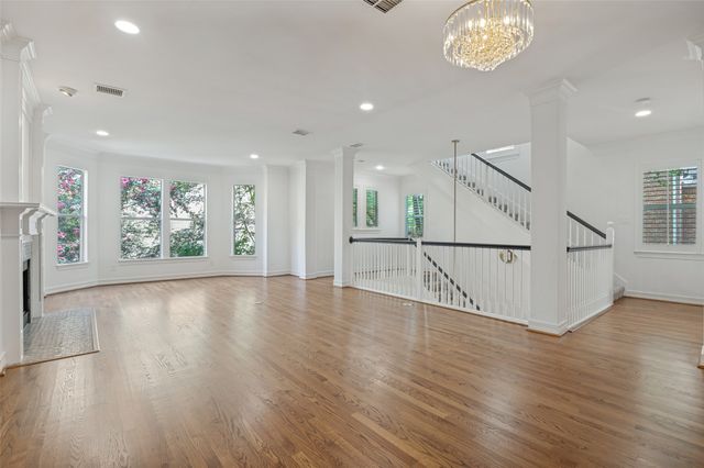 2205 Boll Street A, Dallas, TX 75204