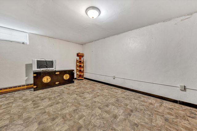1624 Angus RD, Roanoke, VA 24017