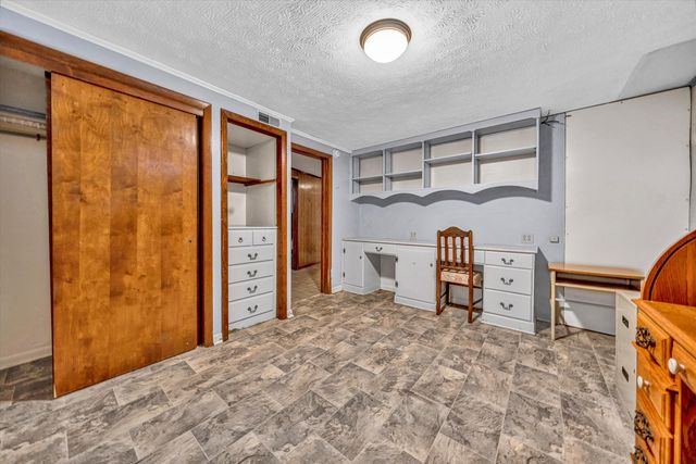 1624 Angus RD, Roanoke, VA 24017