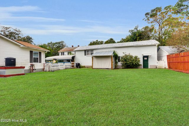 1802 Wilmington Street, New Bern, NC 28560