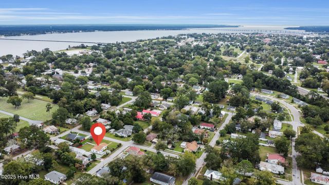1802 Wilmington Street, New Bern, NC 28560