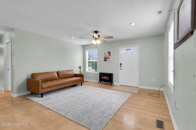 1802 Wilmington Street, New Bern, NC 28560