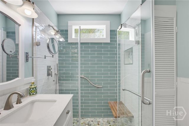 406 E 61st Street, Savannah, GA 31405