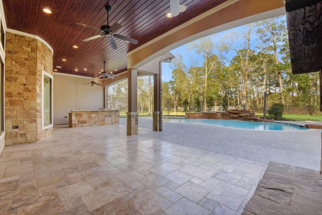 27806 Quiet Sky Place Drive, Spring, TX 77386