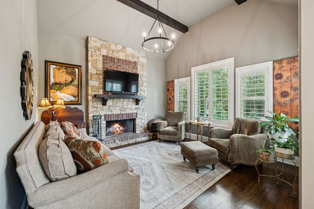 1415 Orchard Hill Ln, Arrington, TN 37014