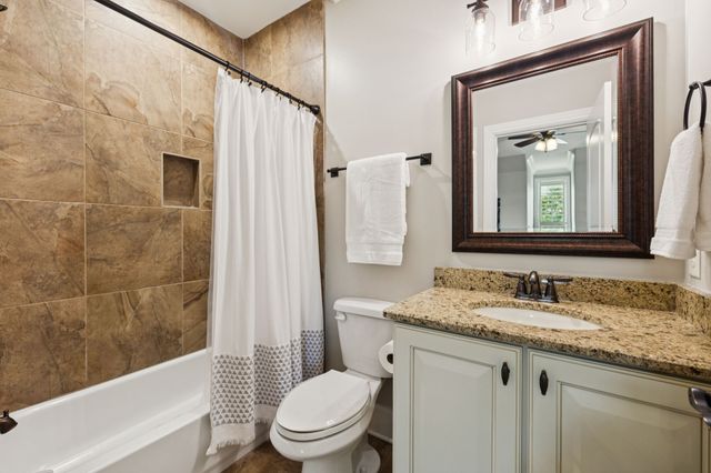 1415 Orchard Hill Ln, Arrington, TN 37014