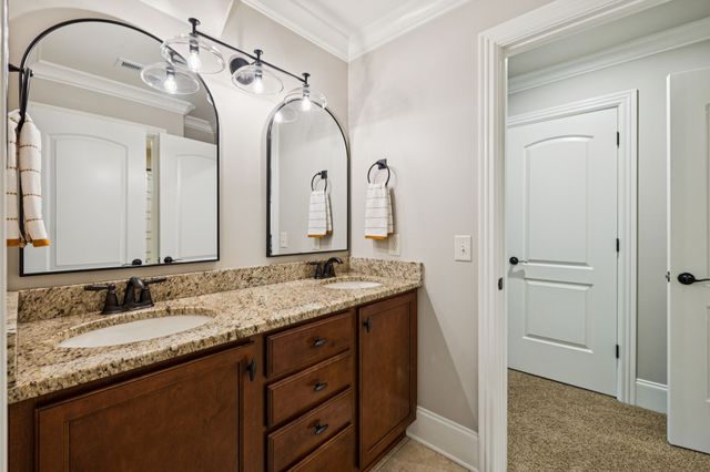 1415 Orchard Hill Ln, Arrington, TN 37014