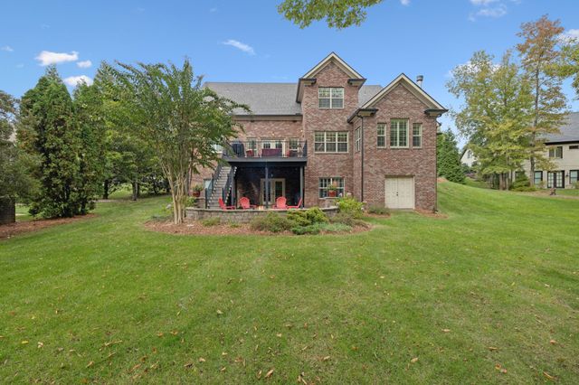 1415 Orchard Hill Ln, Arrington, TN 37014