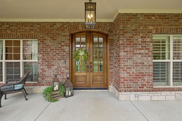 1415 Orchard Hill Ln, Arrington, TN 37014