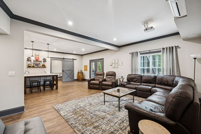 1415 Orchard Hill Ln, Arrington, TN 37014