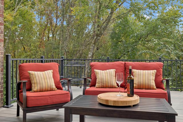 1415 Orchard Hill Ln, Arrington, TN 37014