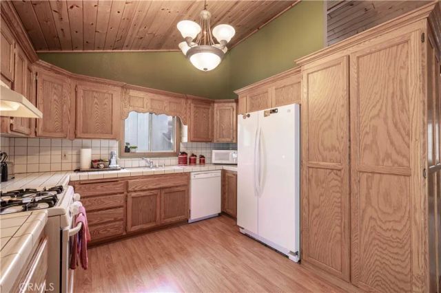 260 Turlock Drive, Big Bear City, CA 92314