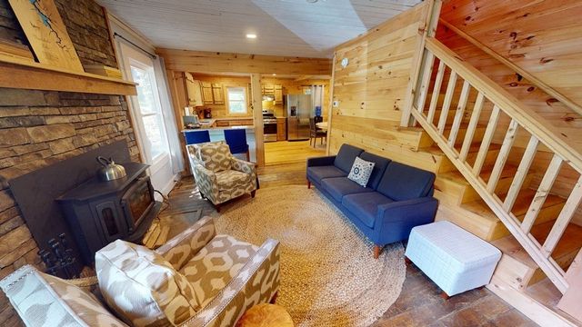 575 Vestal Cochran Road, Topton, NC 28781