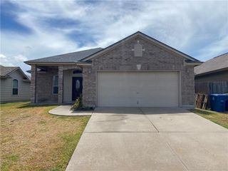 1133 Imperial St, Portland, TX 78374