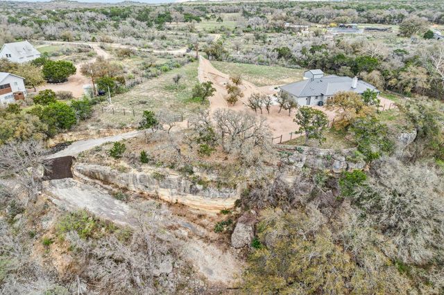 23601 Old Ferry RD 22, Spicewood, TX 78669