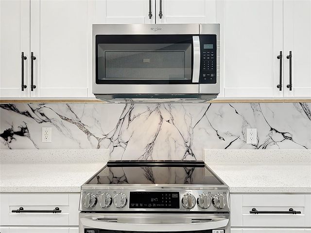 697 WINDING LAKE DRIVE, Clermont, FL 34711