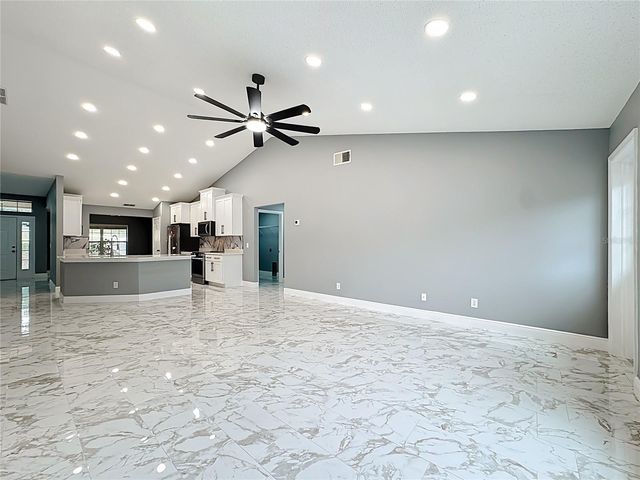 697 WINDING LAKE DRIVE, Clermont, FL 34711