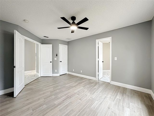 697 WINDING LAKE DRIVE, Clermont, FL 34711