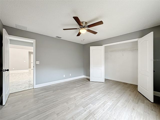 697 WINDING LAKE DRIVE, Clermont, FL 34711