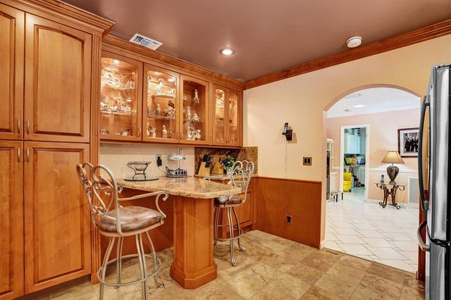 1040 SW 75th Avenue, Plantation, FL 33317