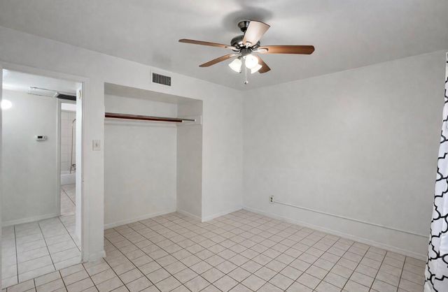 8200 Broadway Street 309N, Houston, TX 77061