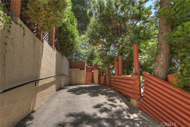 24194 Zurich, Crestline, CA 92325