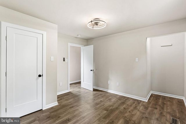 65 MACARTHUR AVE, Franklinville, NJ 08322