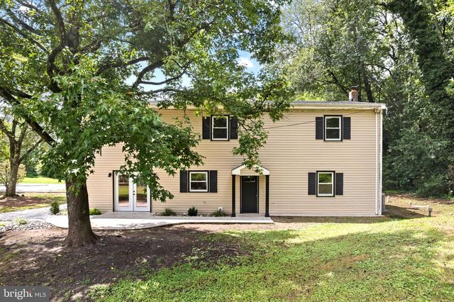 65 MACARTHUR AVE, Franklinville, NJ 08322