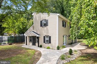 65 MACARTHUR AVE, Franklinville, NJ 08322