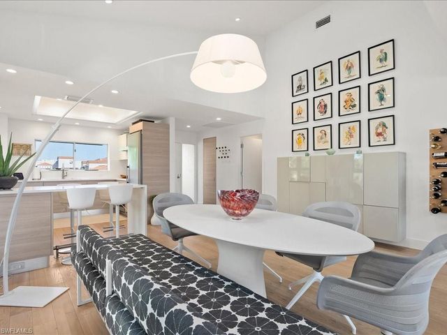 4500 Gulf Shore Blvd N Apt 311, Naples, FL 34103